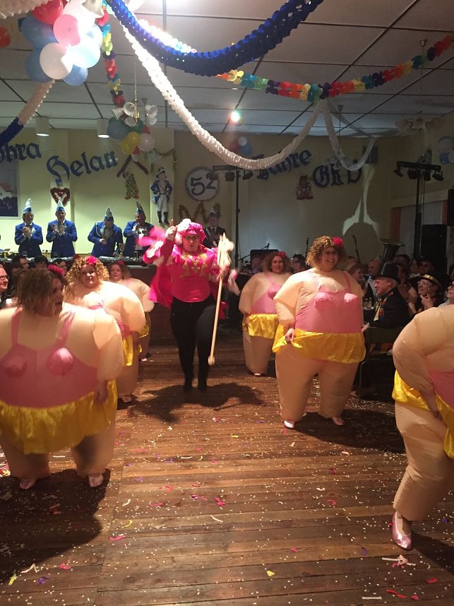 Riesenstimmung  im Hexenkessel Kleinwenden