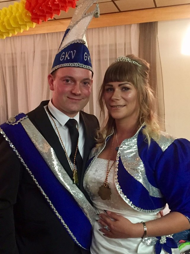 Riesenstimmung  im Hexenkessel Kleinwenden