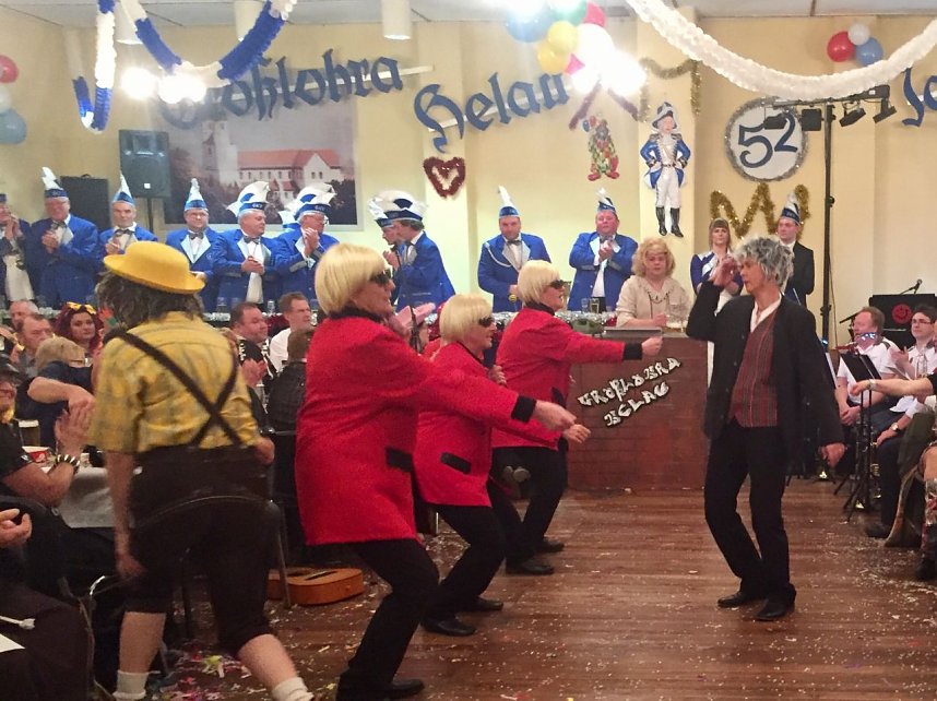 Riesenstimmung  im Hexenkessel Kleinwenden