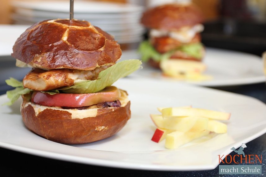 Schwerstarbeit f&uuml;r die "Faboulus-Head-Chefs"