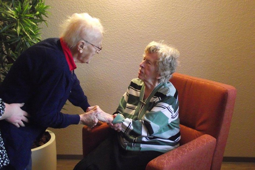 Emmi Dittmann war eine der ersten Gratulantinnen. Sie wird im Juli 100 Jahre.