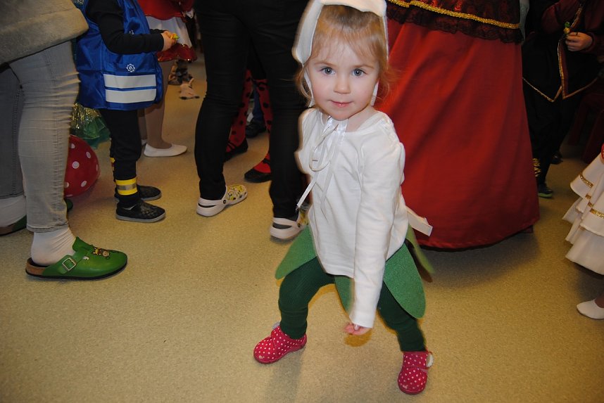 Karnevalsparty bei den Regenbogenkindern