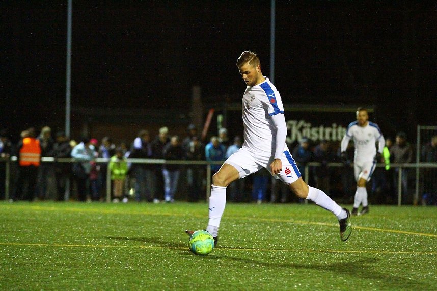 Wacker gewinnt gegen Sch&ouml;nberg