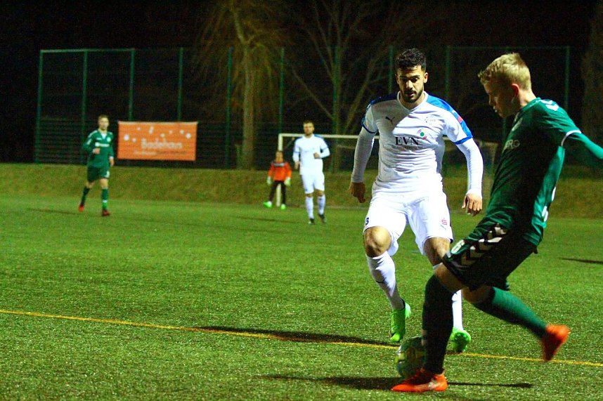 Wacker gewinnt gegen Sch&ouml;nberg