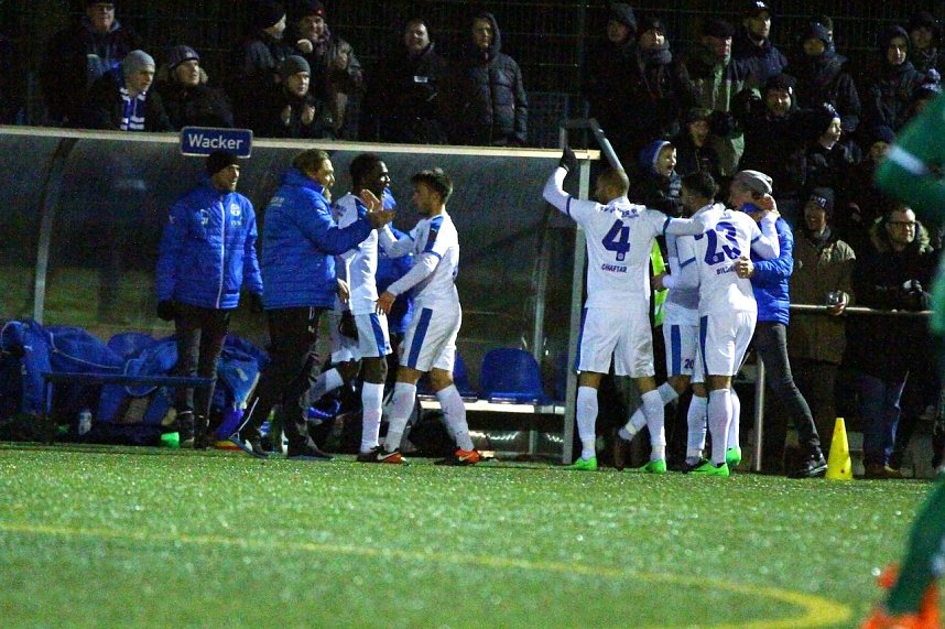 Wacker gewinnt gegen Sch&ouml;nberg