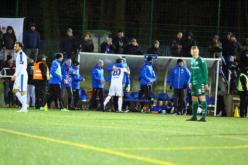 Wacker gewinnt gegen Sch&ouml;nberg