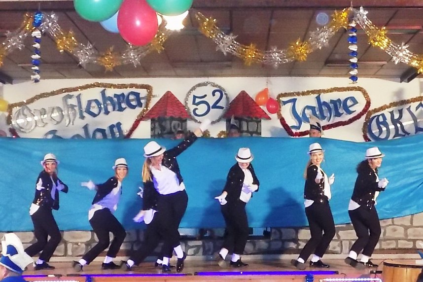 52 Jahre Karneval in Gro&szlig;lohra � viel Schunkeln, viel Lachen, viel Applaus