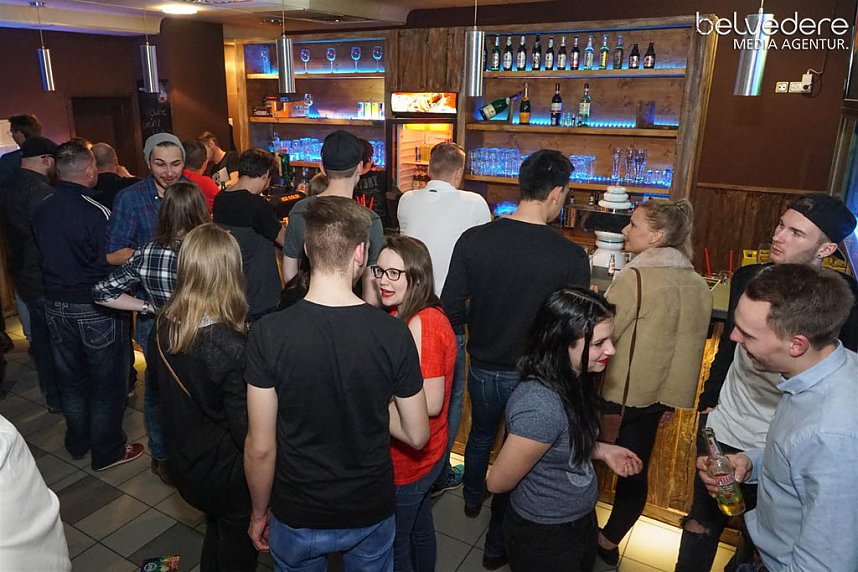 Party im Jugendclubhaus in Nordhausen - der Samstag