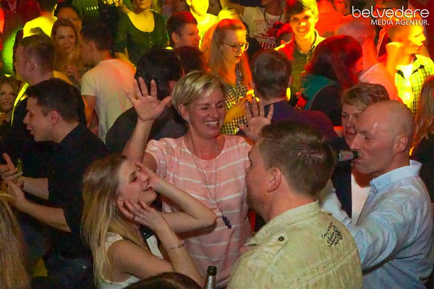 Party im Jugendclubhaus in Nordhausen - der Samstag