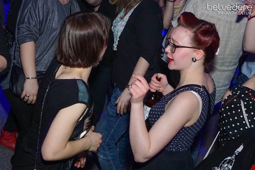 Party im Jugendclubhaus in Nordhausen - der Samstag