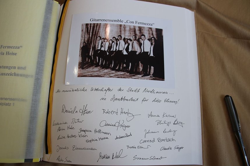 Con fermezza im Ehrenbuch der Stadt Nordhausen