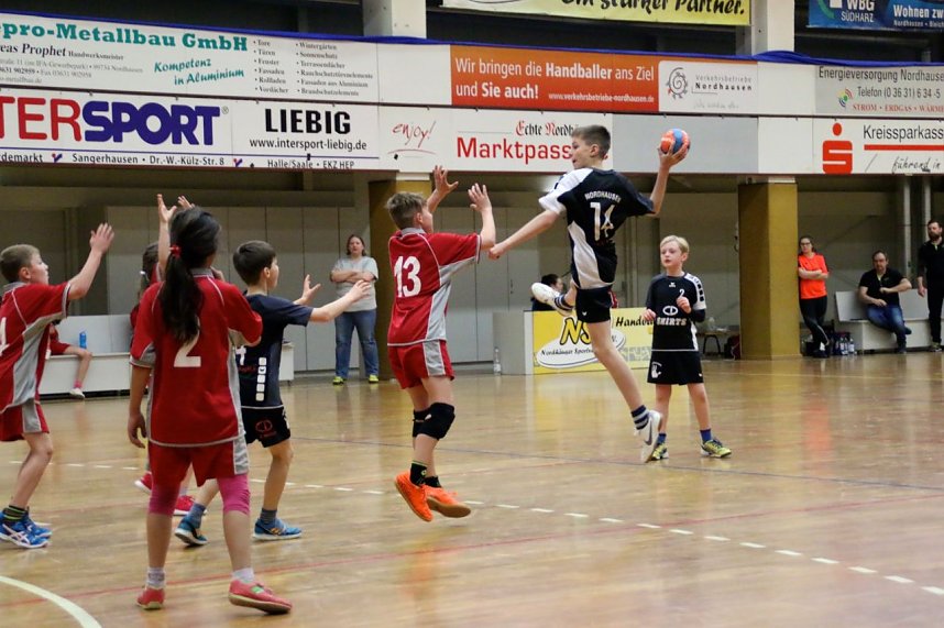 Das Perspektivteam hat sich das Ziel gesetzt, ihren in der letzten Saison verdient gewonnenen Meistertitel erfolgreich zu verteidigen