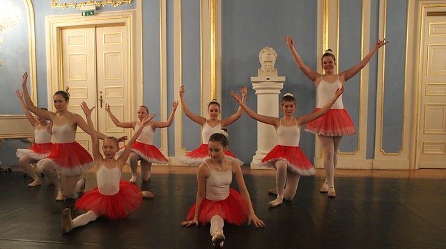 Das Tanzstudio Radeva verzauberte das Publikum im Blauen Saal