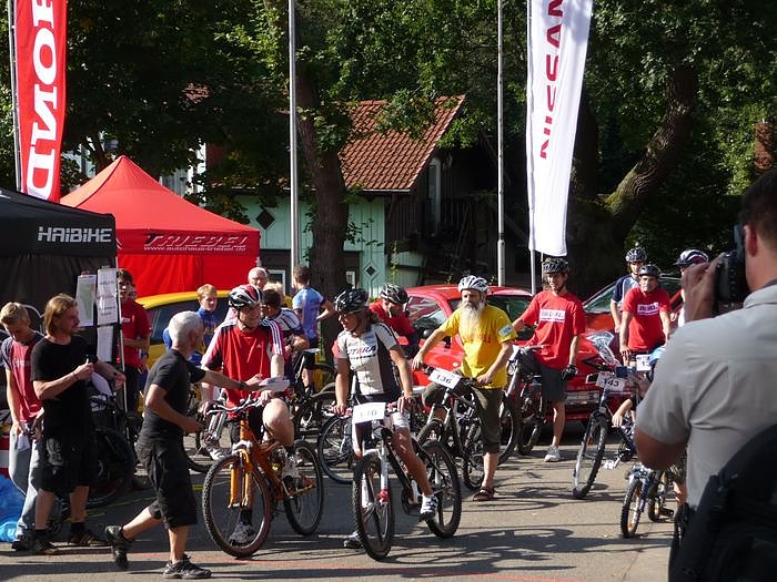 Jedermann und Kandidaten