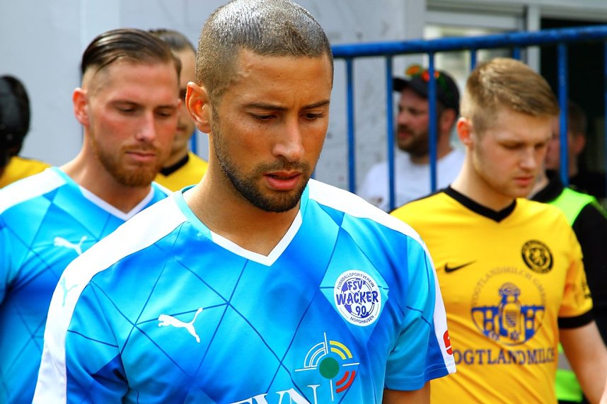 Wacker verliert gegen Auerbach im heimischen AKS