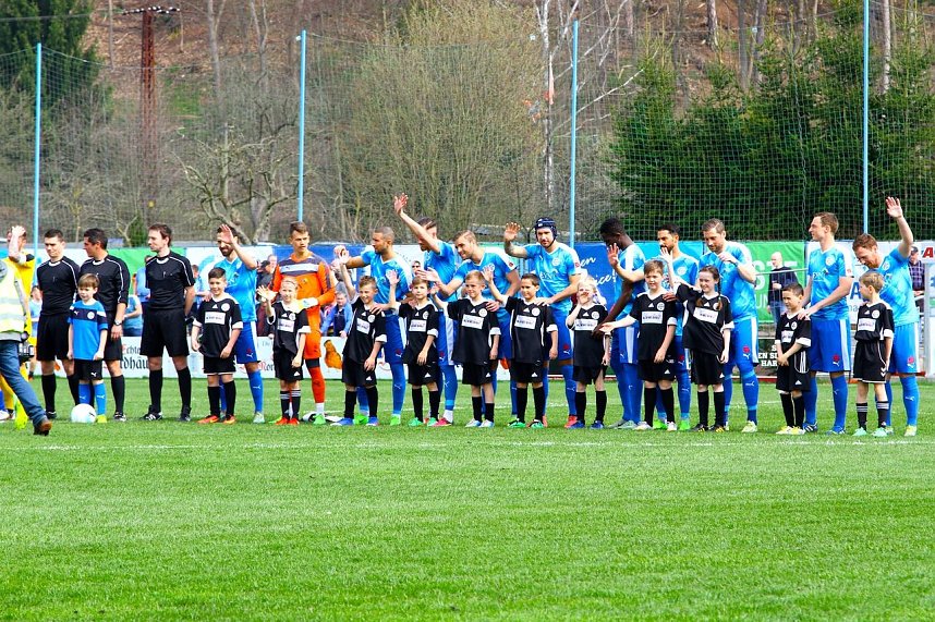 Wacker verliert gegen Auerbach im heimischen AKS