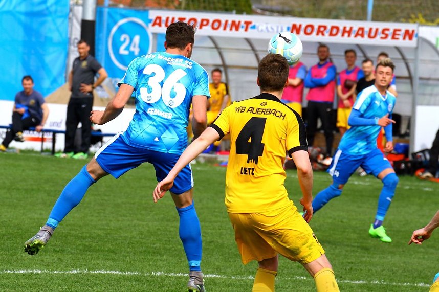 Wacker verliert gegen Auerbach im heimischen AKS