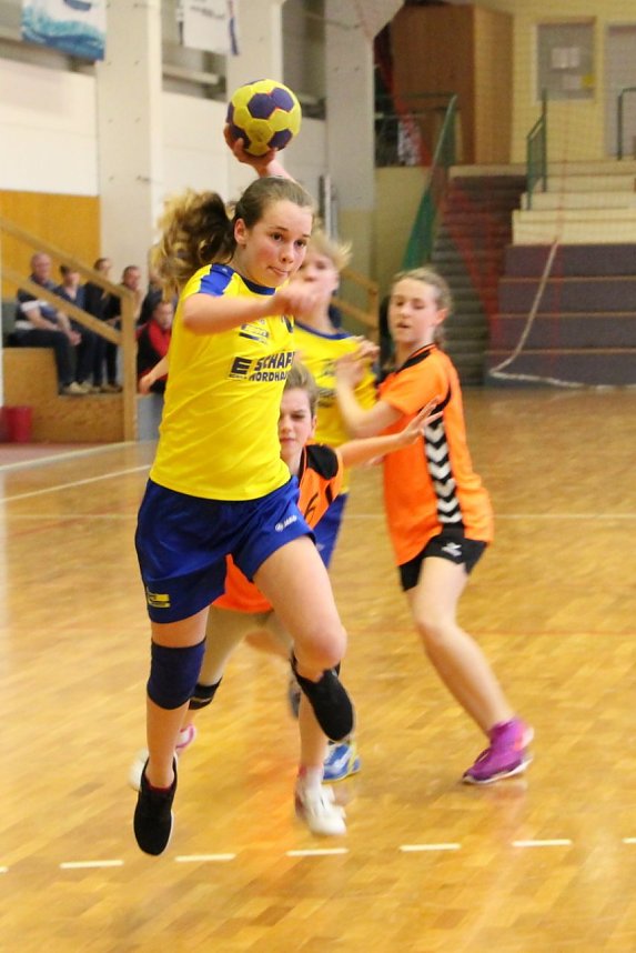 NSV-M&auml;dchen mit zu wenig Bewegung