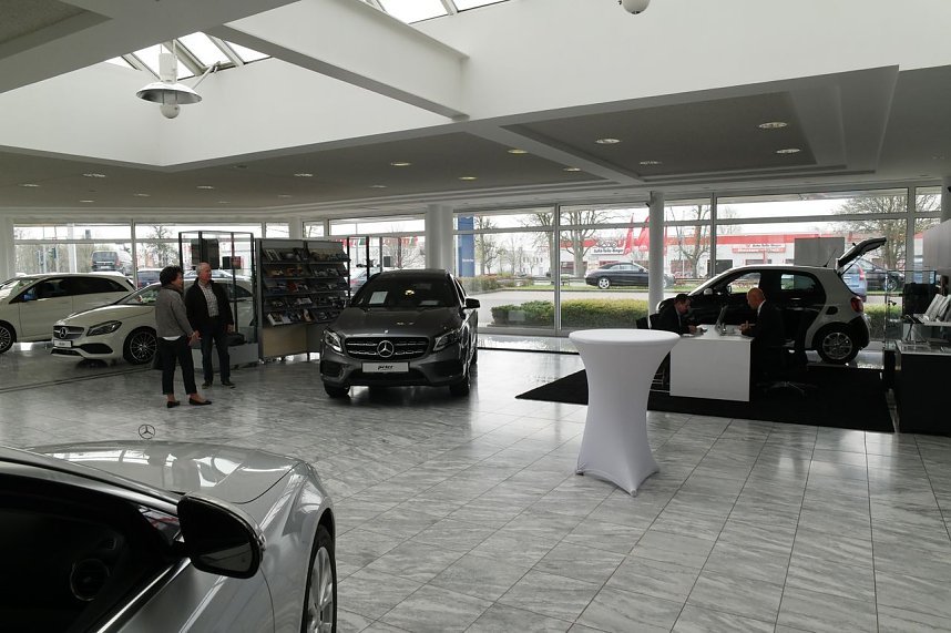 Premieren unterm Stern