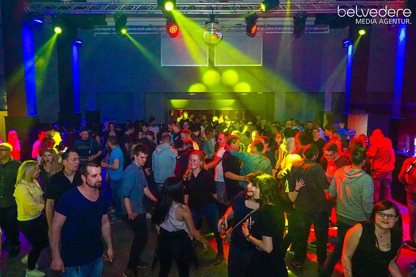 Party im Jugendclubhaus in Nordhausen - der Samstag