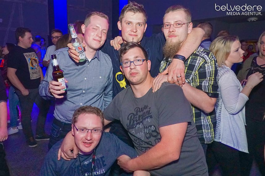 Party im Jugendclubhaus in Nordhausen - der Samstag