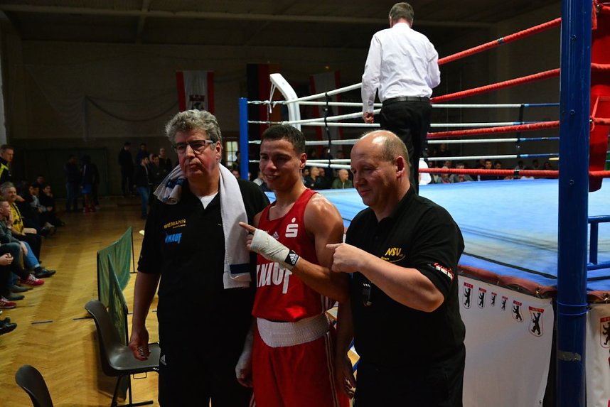 NSV liegt klar vor zur Halbzeit