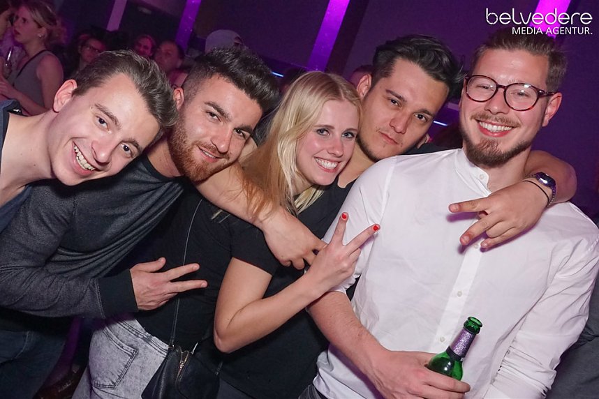 Party im Jugendclubhaus in Nordhausen - der Samstag