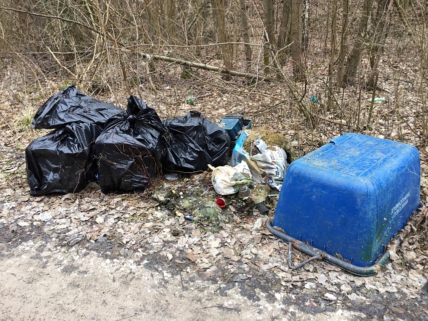 Zwei Tonnen Abfall entsorgt