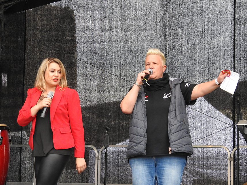 Autofr&uuml;hling auf dem Petersberg