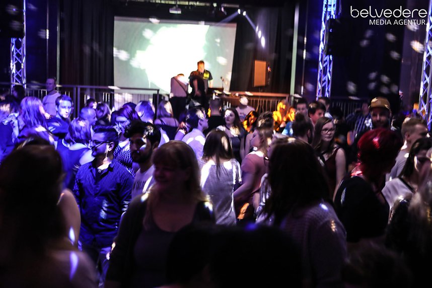 Party im Jugendclubhaus in Nordhausen - der Samstag