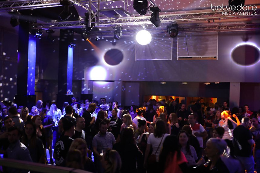 Party im Jugendclubhaus in Nordhausen - der Samstag