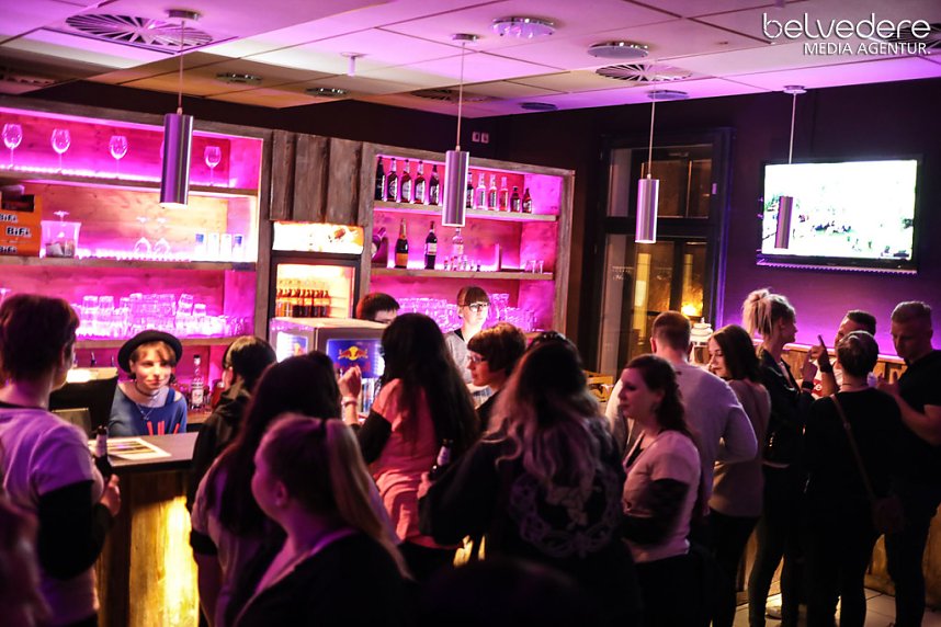 Party im Jugendclubhaus in Nordhausen - der Samstag