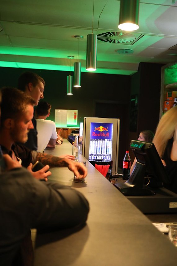 Party im Jugendclubhaus in Nordhausen - der Samstag