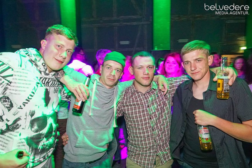 Party im Jugendclubhaus in Nordhausen - der Samstag