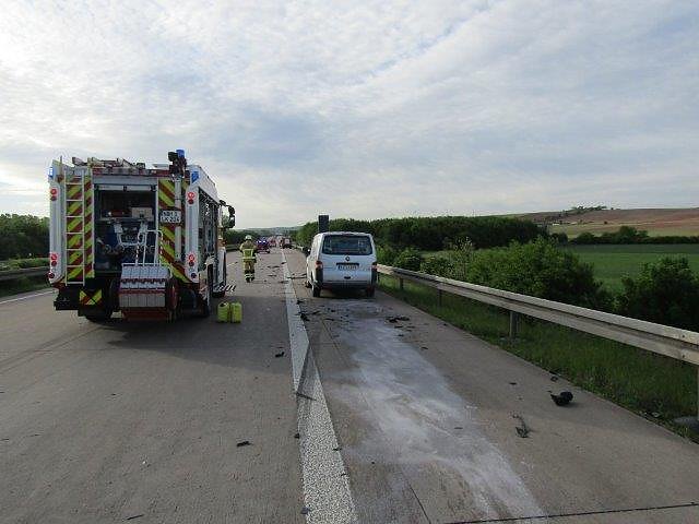 Crash auf der Autobahn A 38
