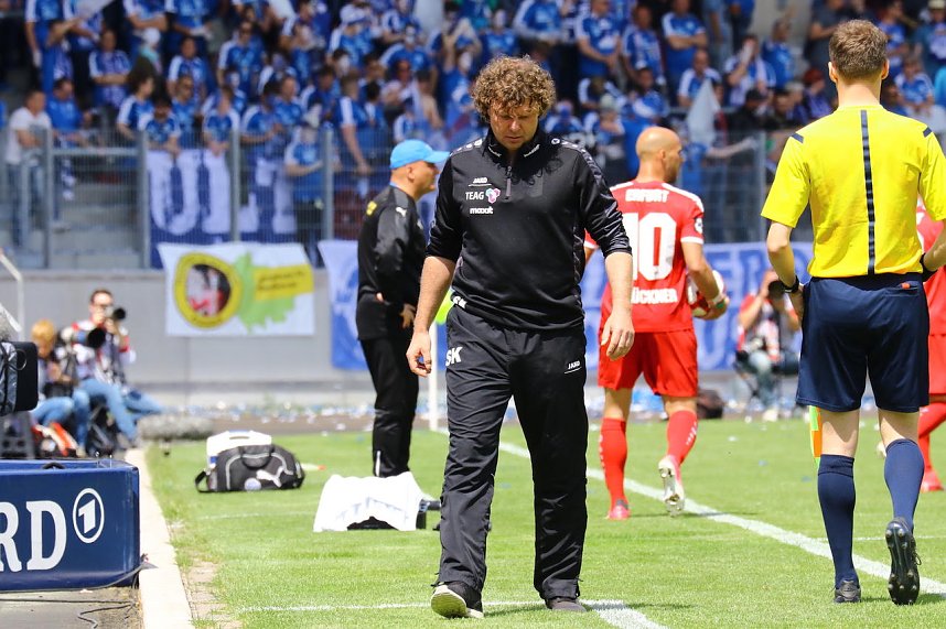 Pokalfinale zwischen RWE und Wacker in Erfurt