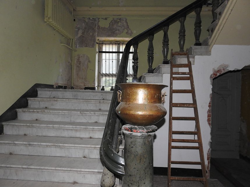 Ein M&auml;rchenschloss erwacht - ein Lost Place verschwindet