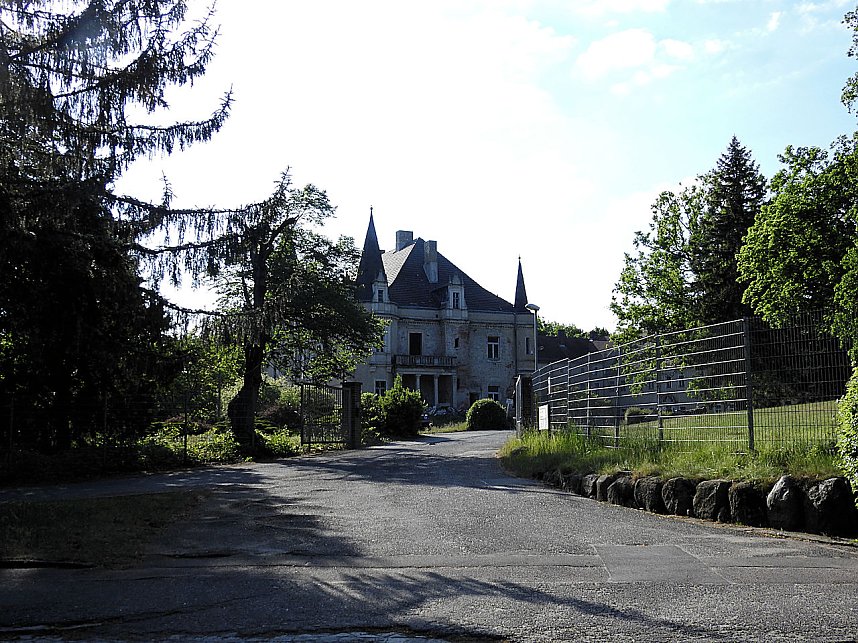 Ein M&auml;rchenschloss erwacht - ein Lost Place verschwindet