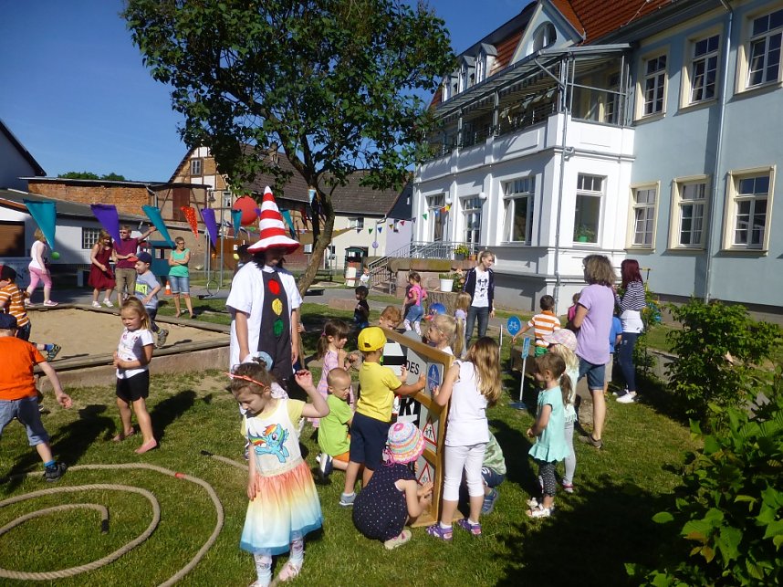 Kinder im Stra&szlig;enverkehr - Aktionstag in Bielen