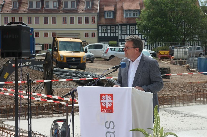 Grundsteinlegung f&uuml;r die Erweiterung des Altenpflegeheims St. Josef in Nordhausen