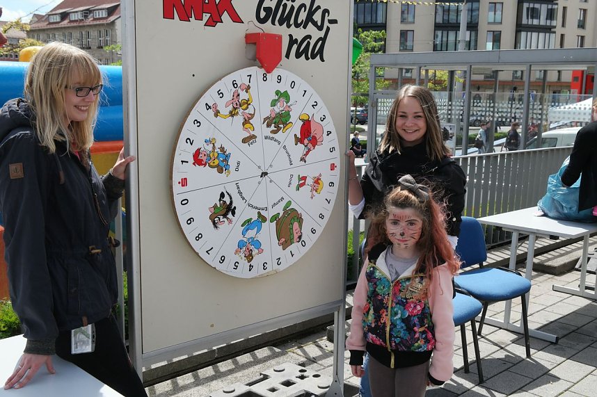 Knax-Kinderfest auf dem Parkplatz der Kreissparkasse