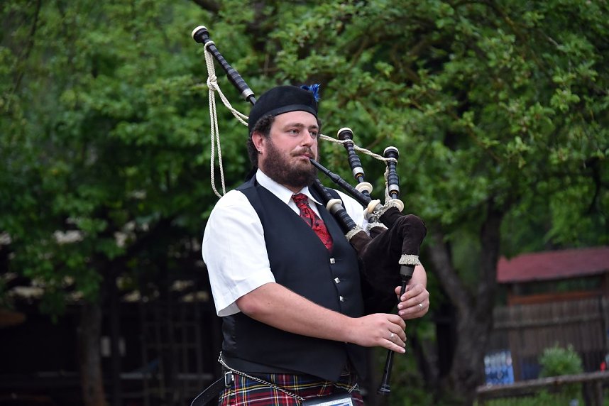 Einmal im Jahr bleibt der Jazzclub unter sich - zum Pfingstwochenende in Harz Rigi