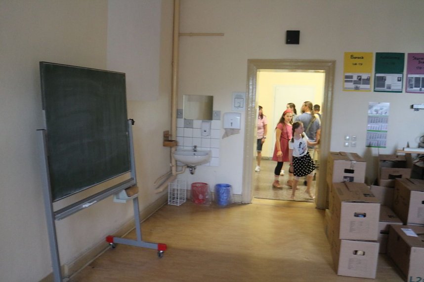 Bye, bye Oberstufe - den Beginn der Sanierung am Humboldt-Gymnasium wurde heute ausgiebig gefeiert