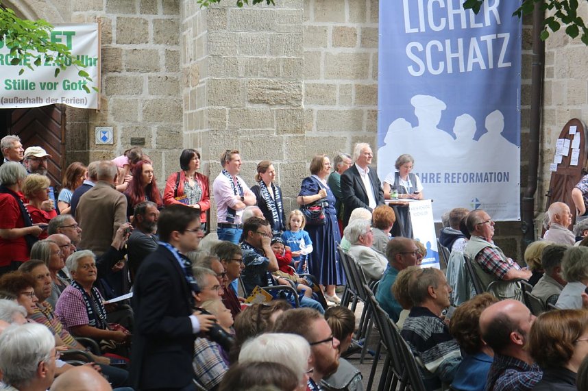 Kreiskirchentag vor der Nordh&auml;user Blasiikirche
