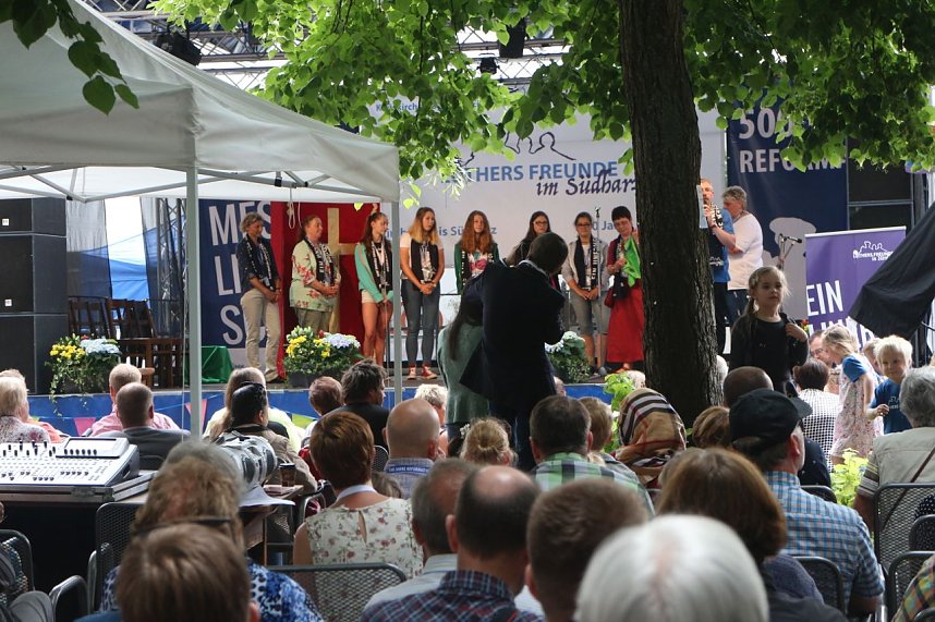 Kreiskirchentag vor der Nordh&auml;user Blasiikirche