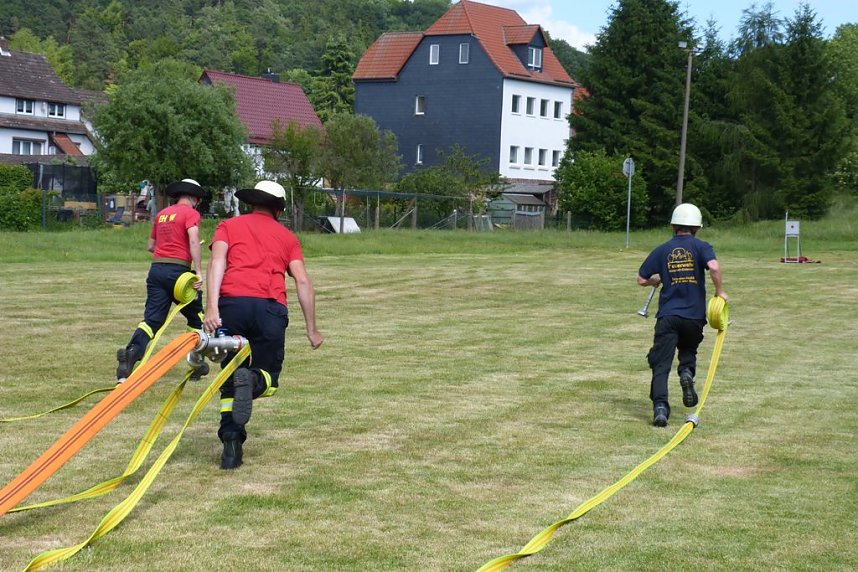 Zum L&ouml;schangriff fertig....