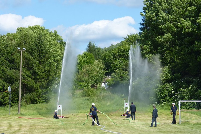 Zum L&ouml;schangriff fertig....