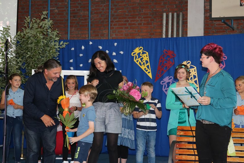 Die Grundschule G&ouml;rsbach verabschiedete ihre Viertkl&auml;ssler mit einer schicken Feier