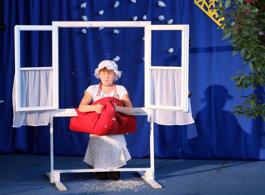 Die Grundschule G&ouml;rsbach verabschiedete ihre Viertkl&auml;ssler mit einer schicken Feier