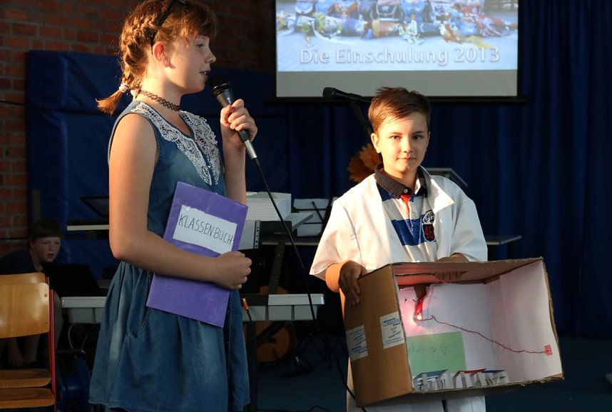 Die Grundschule G&ouml;rsbach verabschiedete ihre Viertkl&auml;ssler mit einer schicken Feier